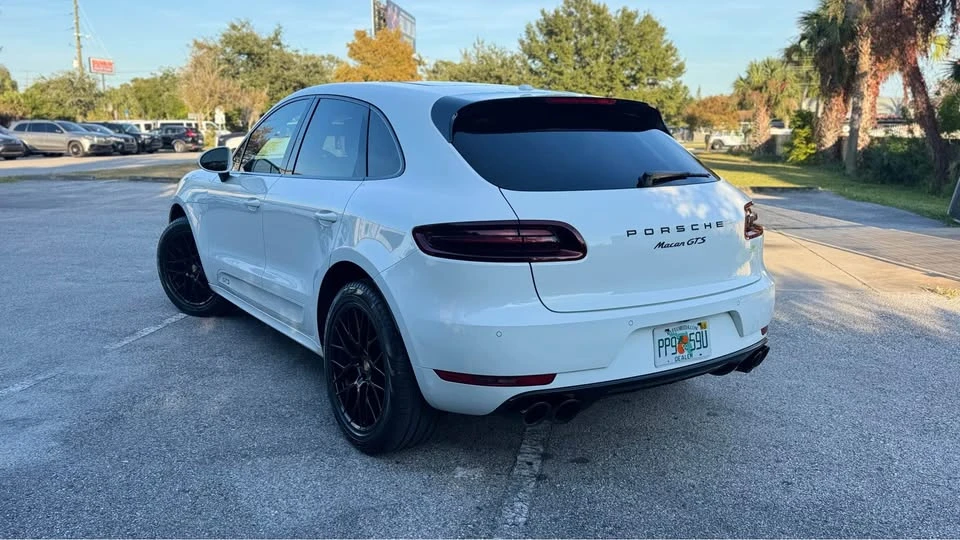2017 Porsche Macan GTS - Image 3 of 10