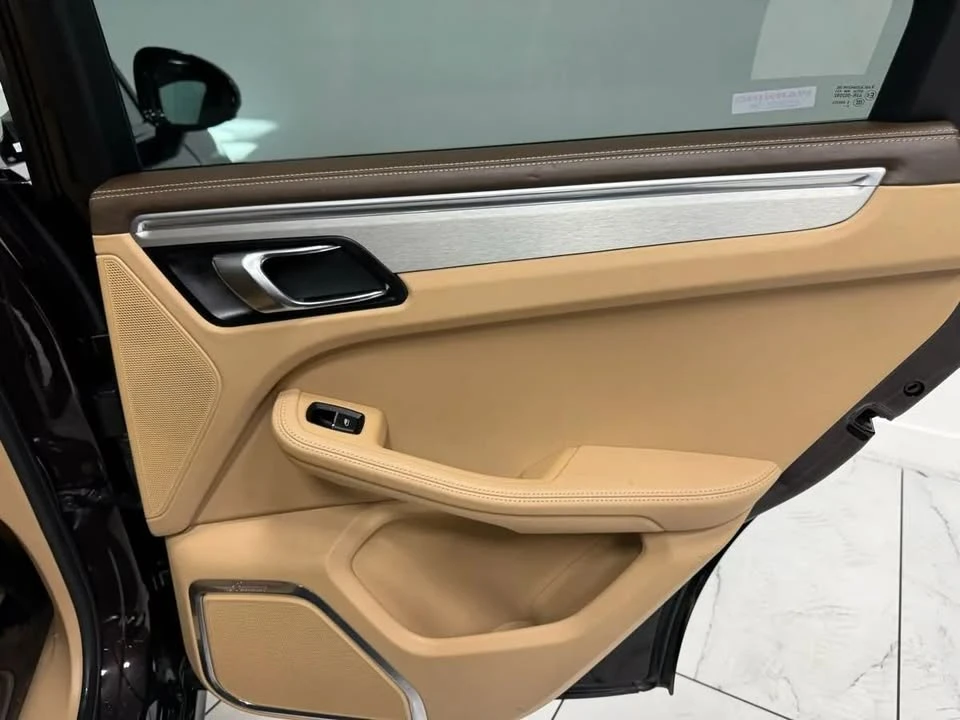 2017 Porsche Macan GTS - Image 12 of 20