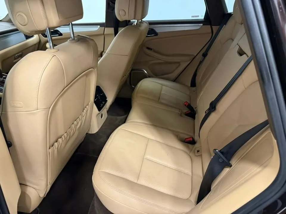 2017 Porsche Macan GTS - Image 10 of 20