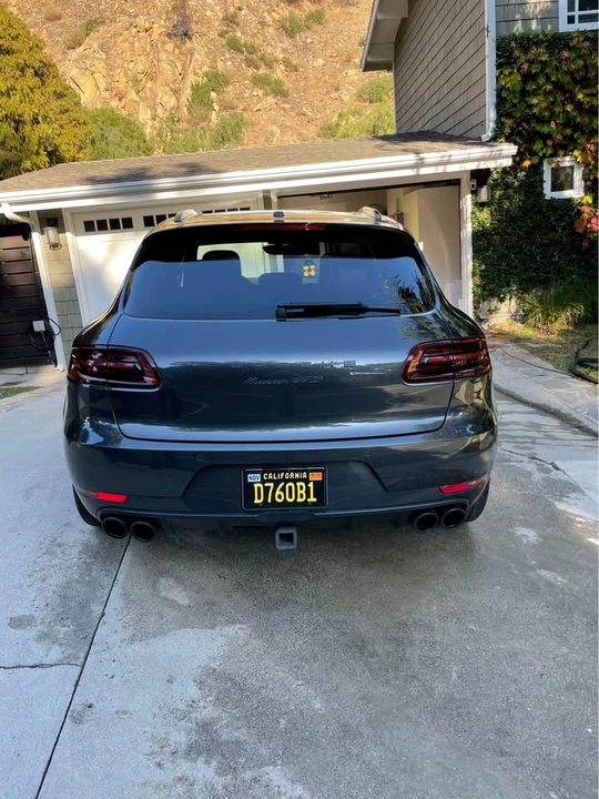 2017 Porsche Macan GTS - Image 3 of 10
