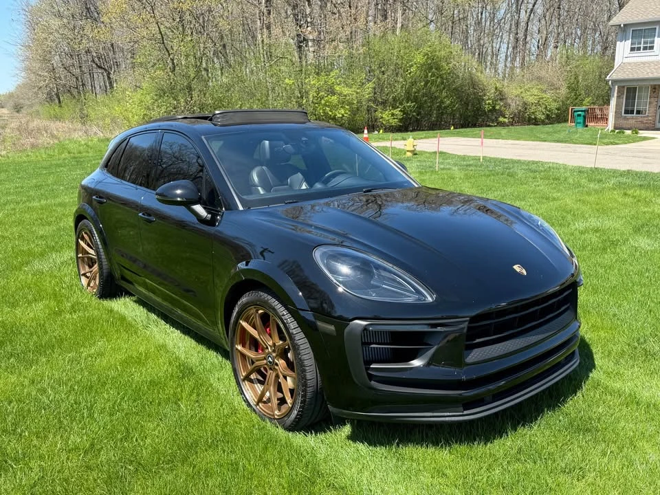 2017 Porsche Macan GTS - Image 3 of 14