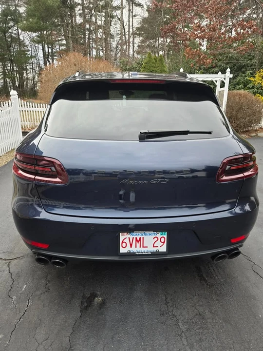 2017 Porsche Macan GTS - Image 12 of 15