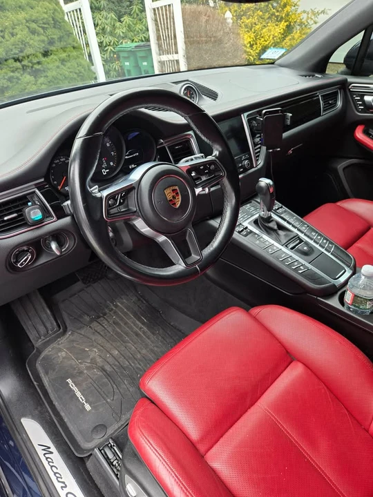 2017 Porsche Macan GTS - Image 5 of 15