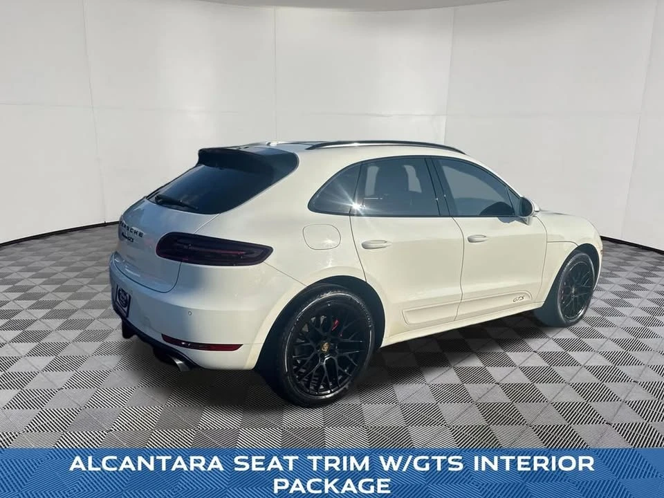 2017 Porsche Macan GTS - Image 14 of 20