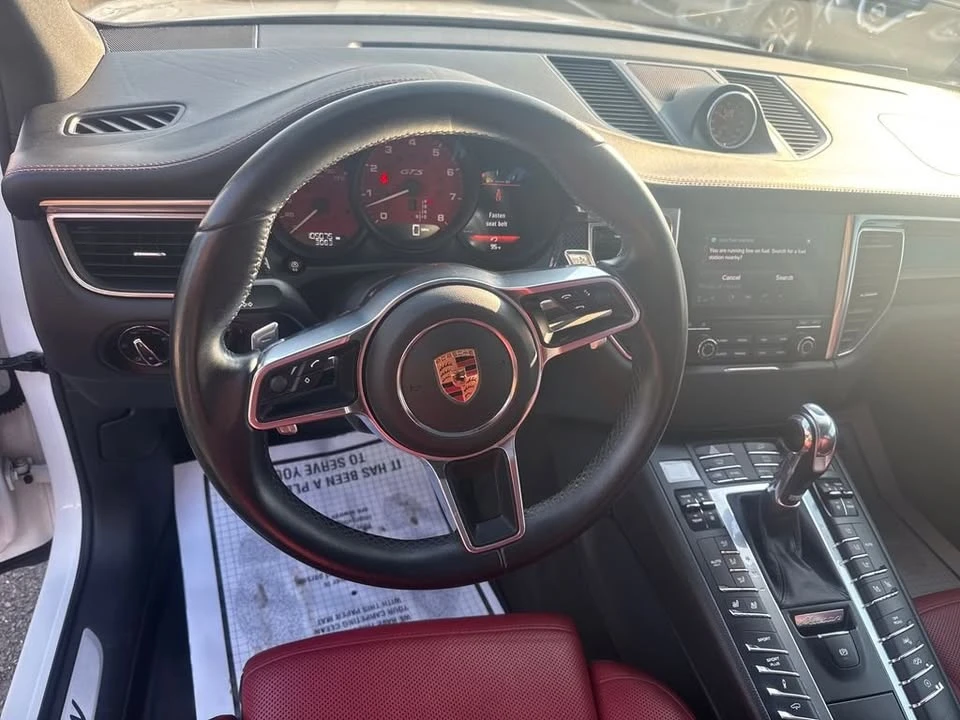 2017 Porsche Macan GTS - Image 17 of 20