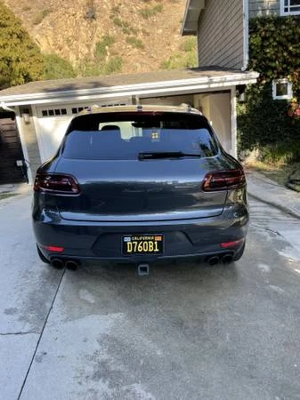 2017 Porsche Macan GTS - Image 9 of 11