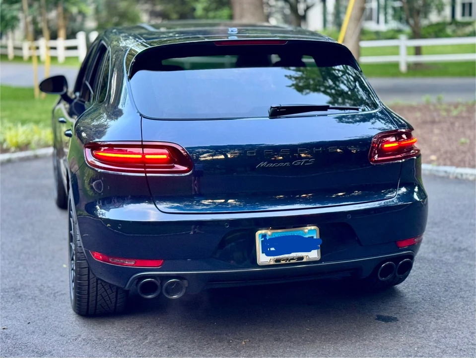 2017 Porsche Macan GTS - Image 5 of 31