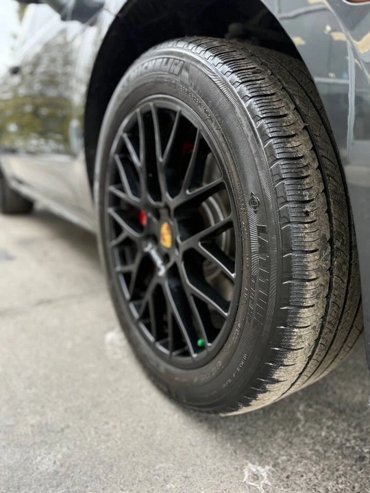 2017 Porsche Macan GTS - Image 20 of 21