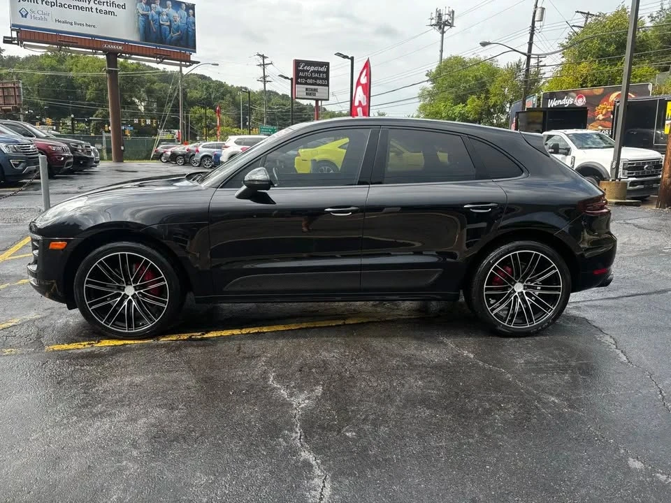 2017 Porsche Macan GTS - Image 2 of 4