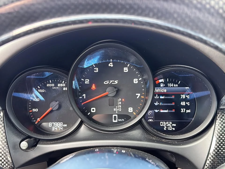 2017 Porsche Macan GTS - Image 14 of 20