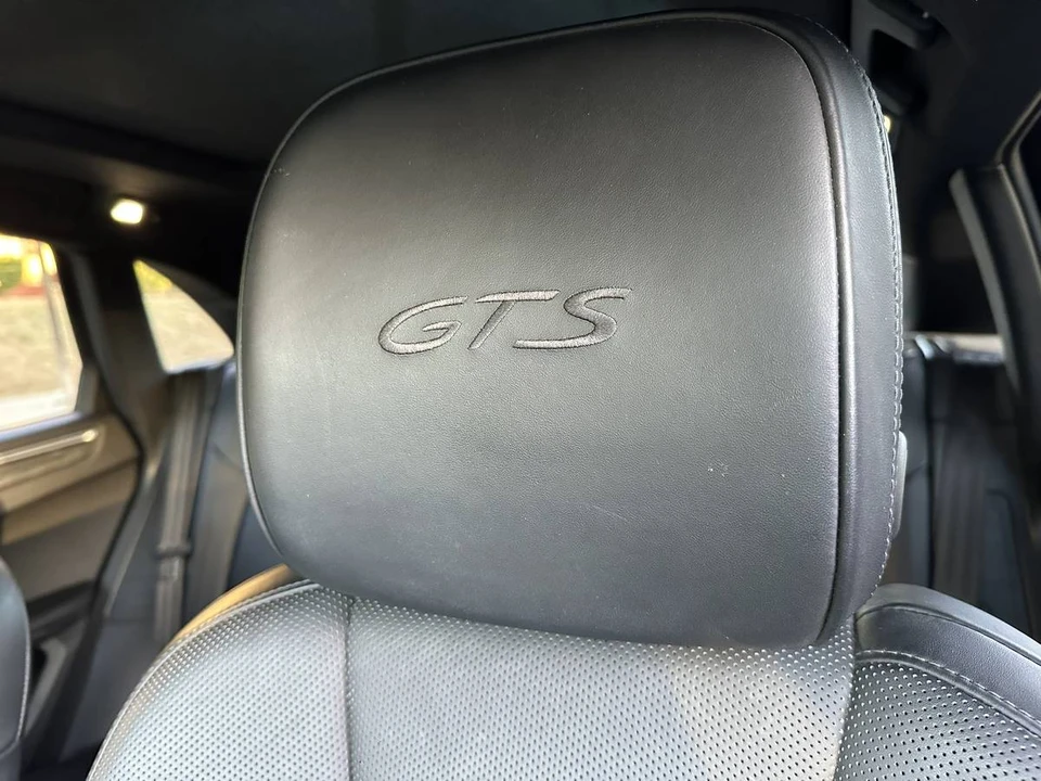 2017 Porsche Macan GTS - Image 11 of 16