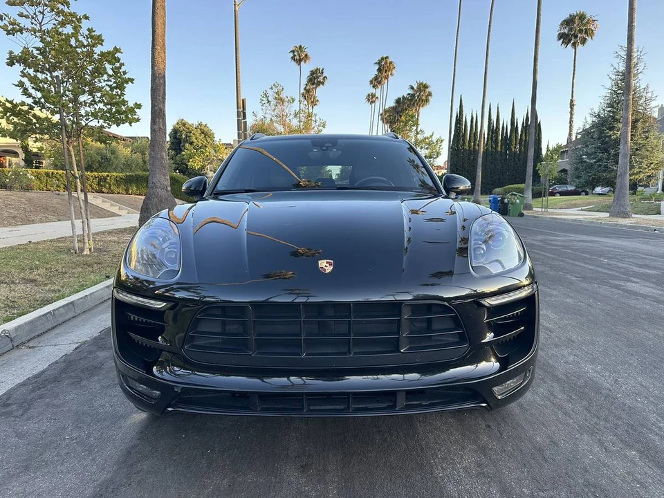 2017 Porsche Macan GTS - Image 8 of 16