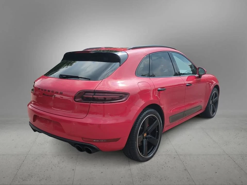 2017 Porsche Macan GTS - Image 7 of 15