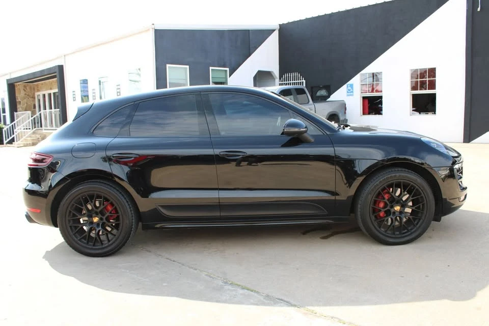 2017 Porsche Macan GTS - Image 8 of 20