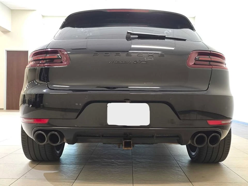 2017 Porsche Macan GTS - Image 3 of 20