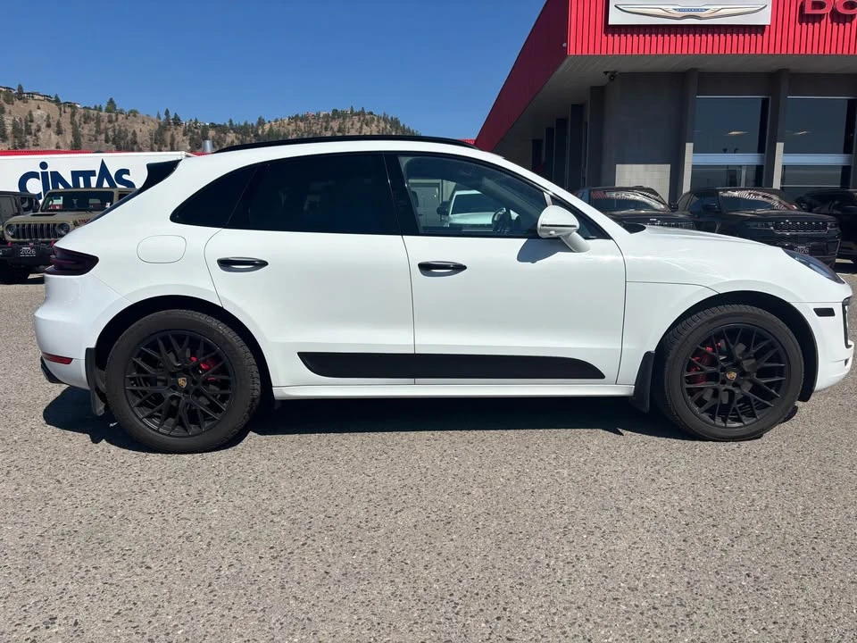 2017 Porsche Macan GTS - Image 3 of 11
