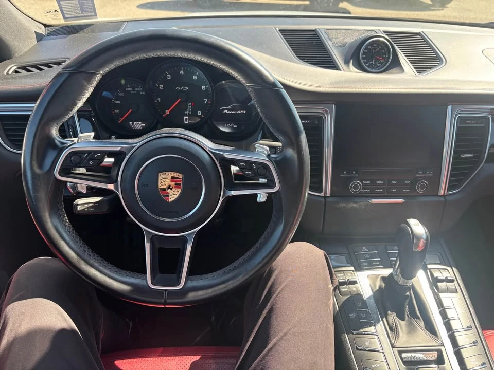 2017 Porsche Macan GTS - Image 11 of 11