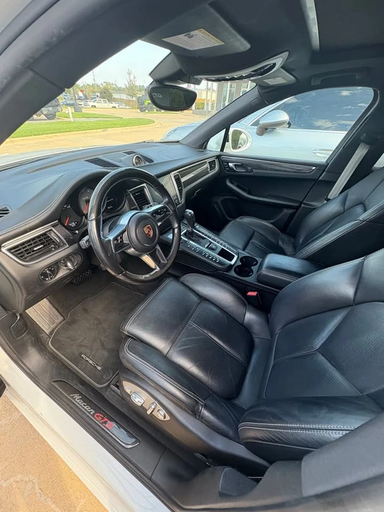 2017 Porsche Macan GTS - Image 6 of 15