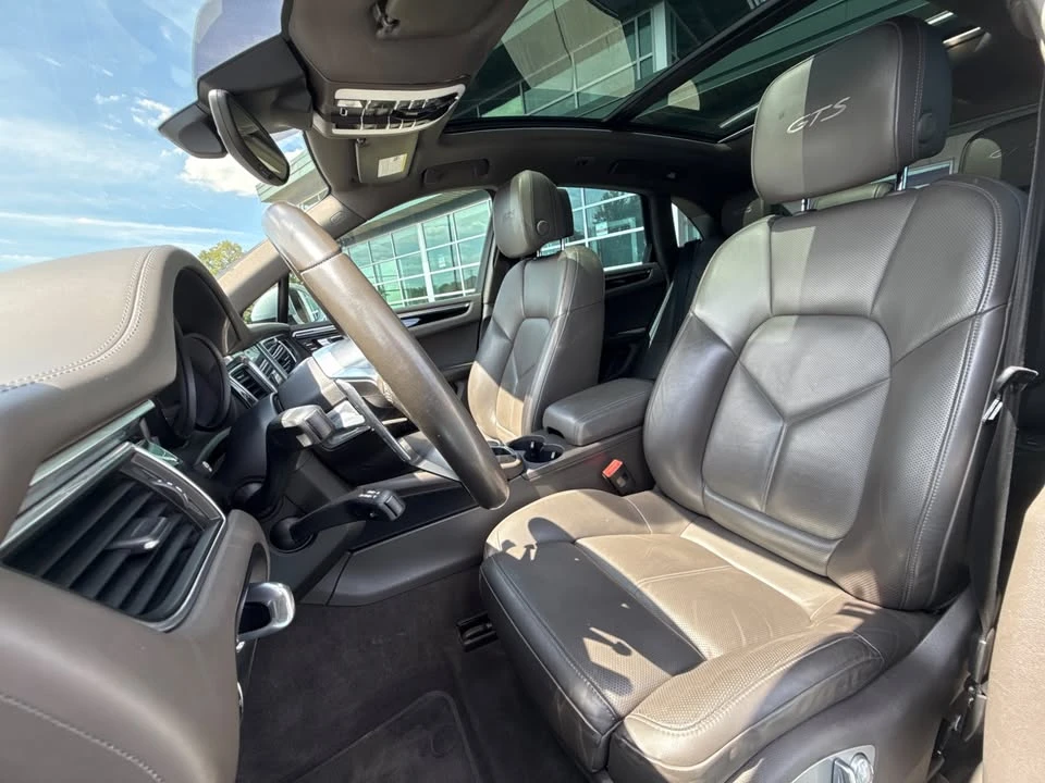 2017 Porsche Macan GTS - Image 9 of 20