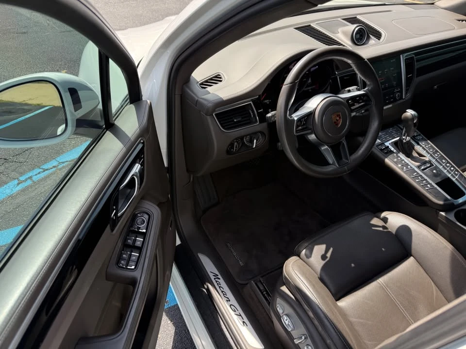 2017 Porsche Macan GTS - Image 7 of 20
