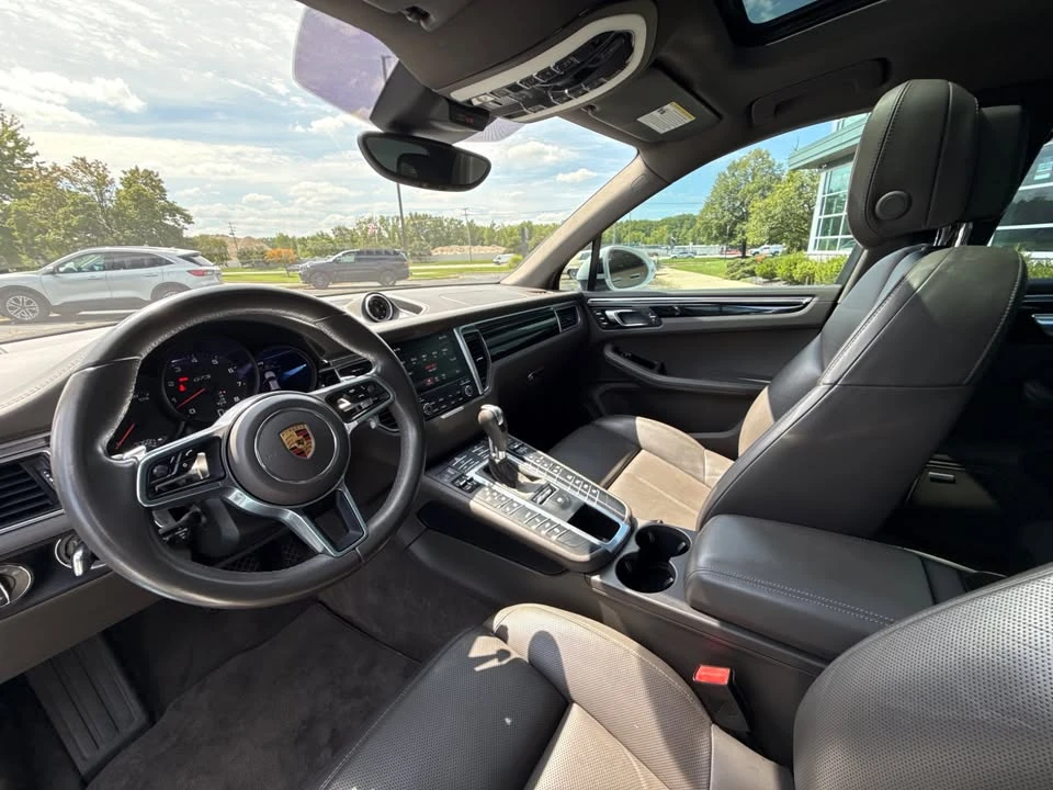 2017 Porsche Macan GTS - Image 3 of 20