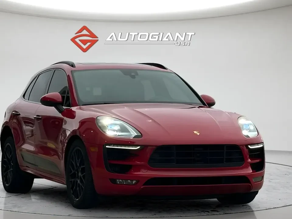 2017 Porsche Macan GTS - Image 14 of 20