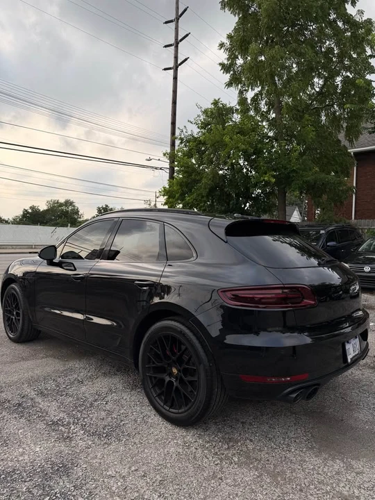 2017 Porsche Macan GTS - Image 6 of 17