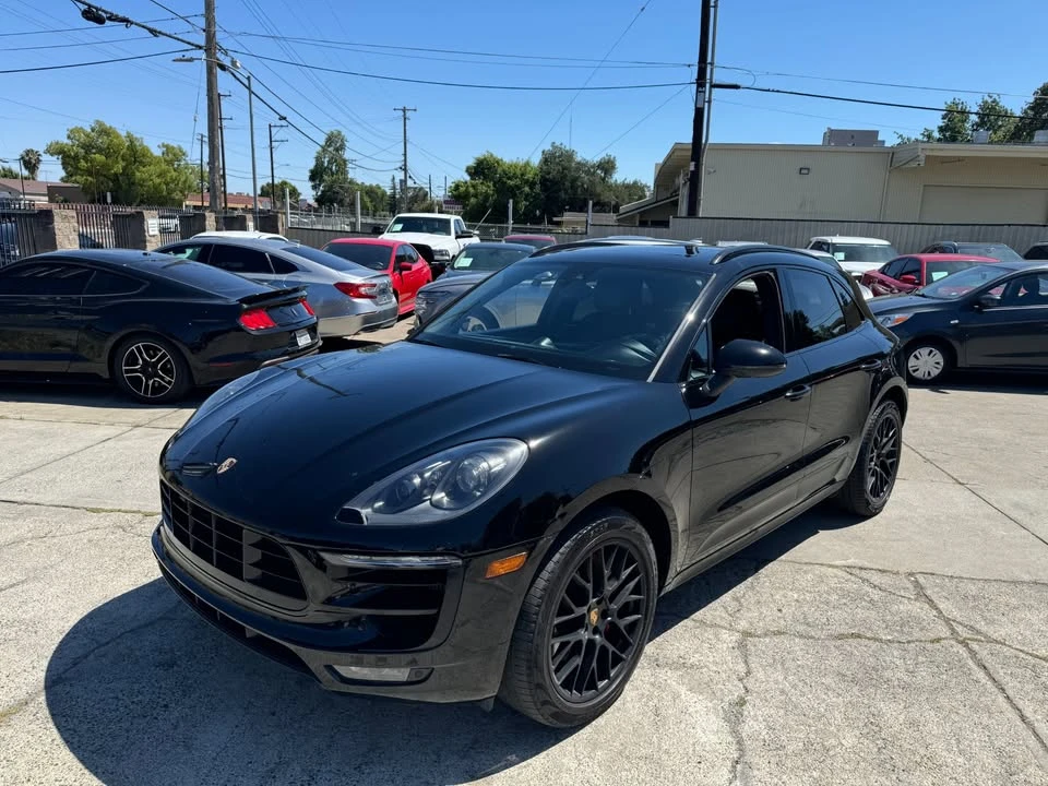 2017 Porsche Macan GTS - Image 2 of 20