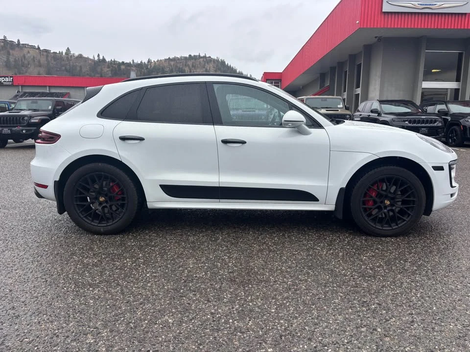 2017 Porsche Macan GTS - Image 3 of 9