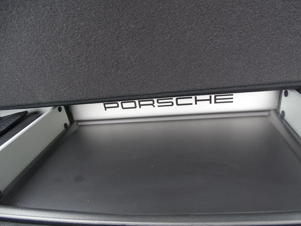 2017 Porsche Macan GTS - Image 6 of 16