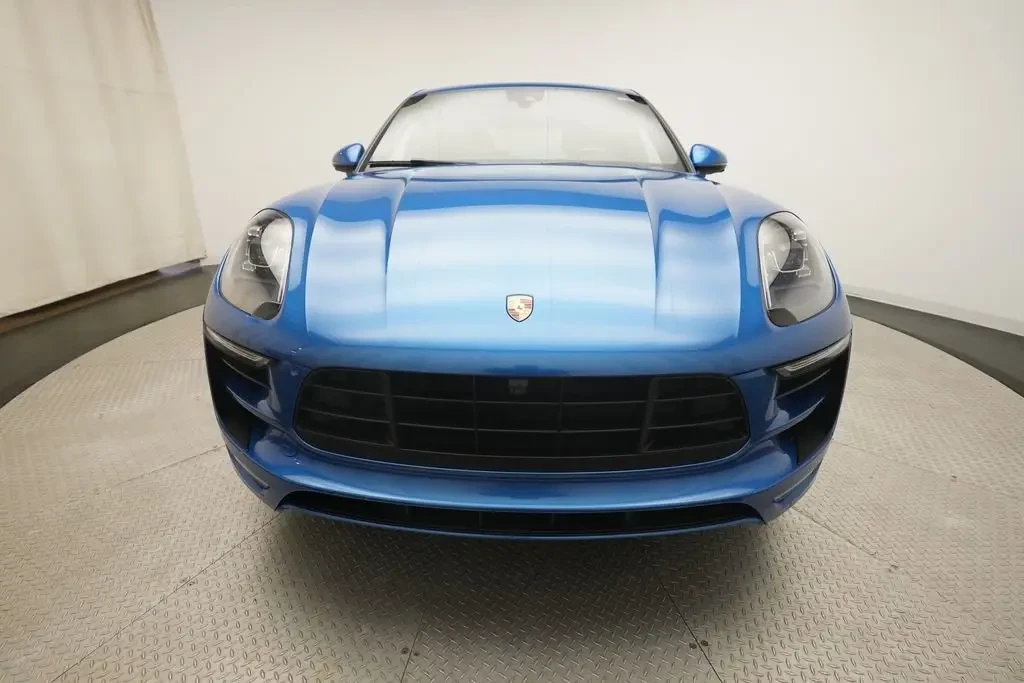 2017 Porsche Macan GTS - Image 2 of 8