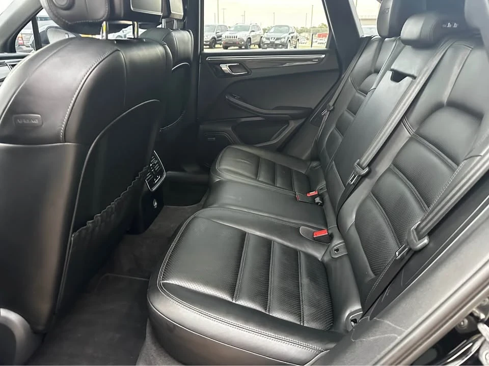 2017 Porsche Macan GTS - Image 13 of 16
