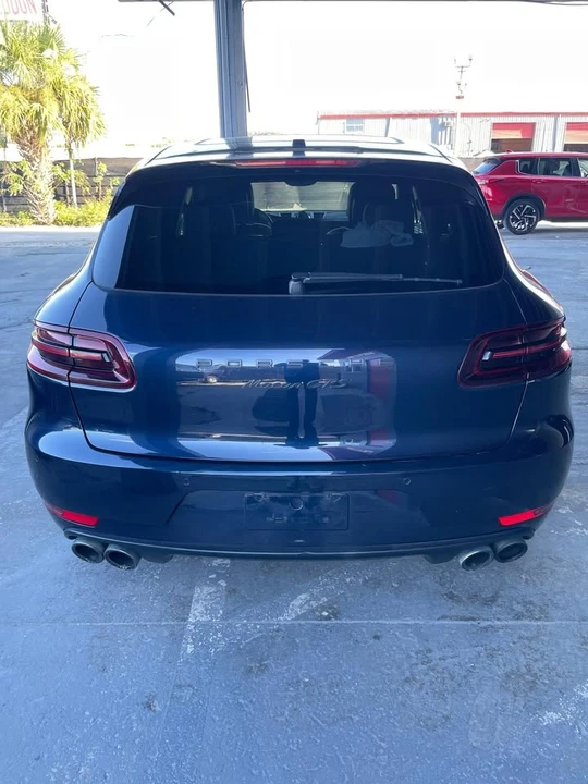 2017 Porsche Macan GTS - Image 5 of 14