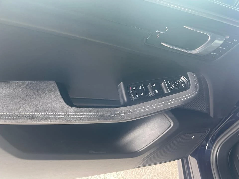 2017 Porsche Macan GTS - Image 8 of 14