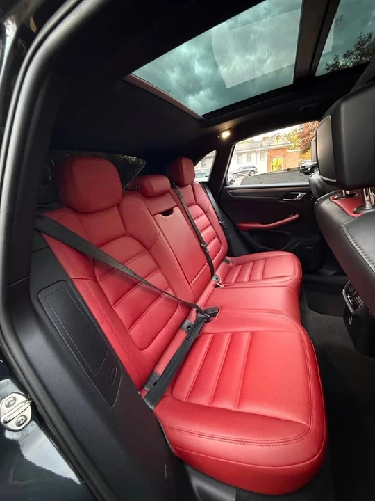 2017 Porsche Macan GTS - Image 17 of 20