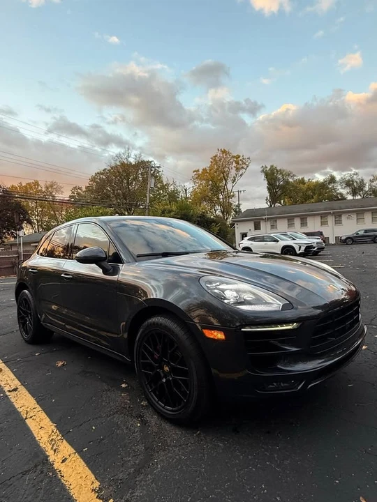 2017 Porsche Macan GTS - Image 10 of 20