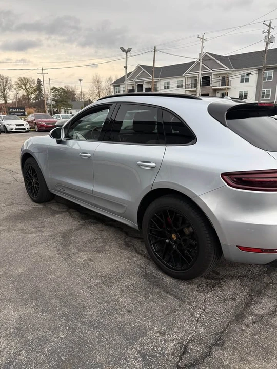 2017 Porsche Macan GTS - Image 4 of 17