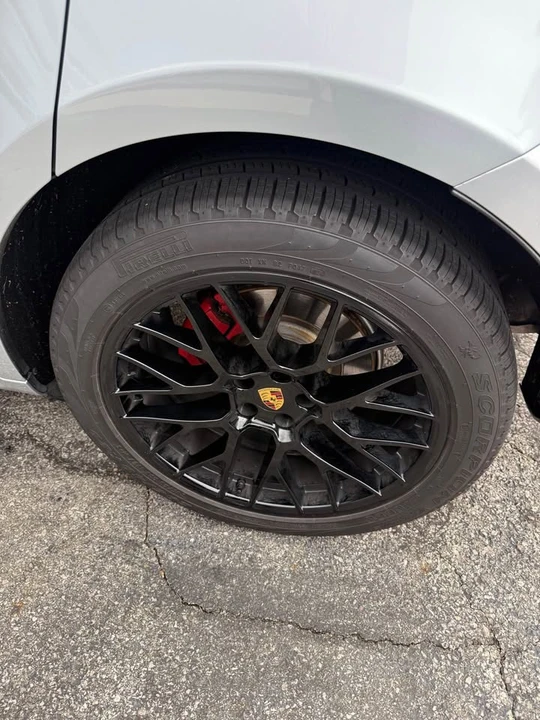 2017 Porsche Macan GTS - Image 17 of 17