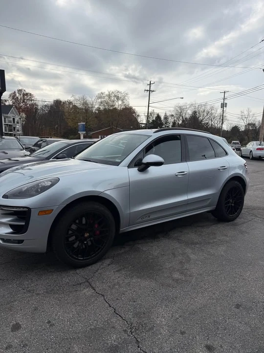 2017 Porsche Macan GTS - Image 5 of 17