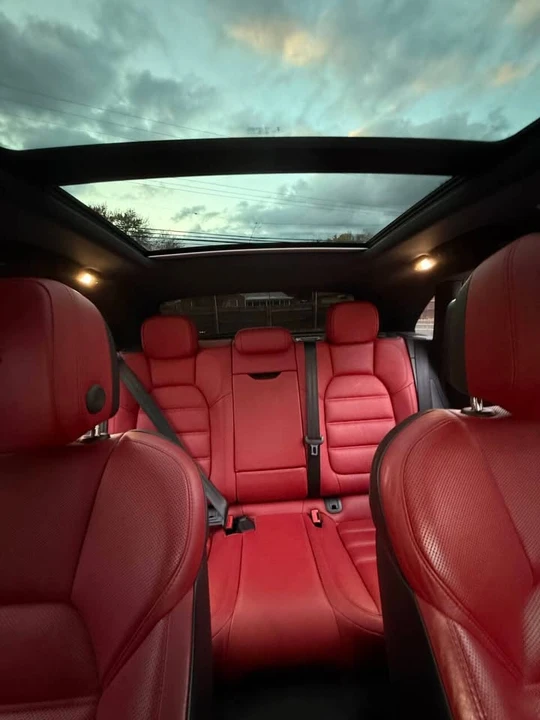 2017 Porsche Macan GTS - Image 14 of 20