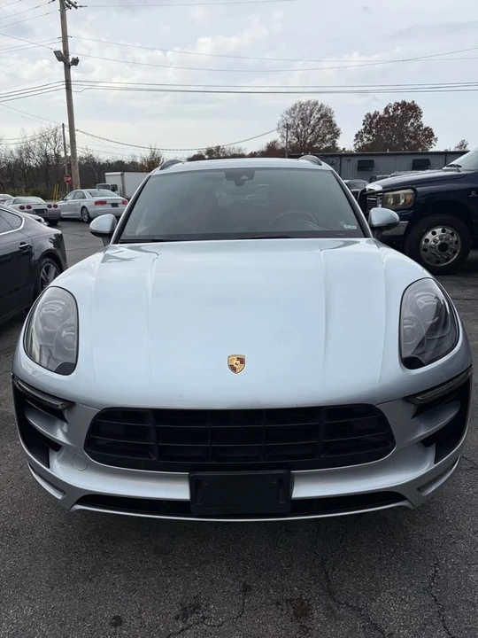 2017 Porsche Macan GTS - Image 6 of 17