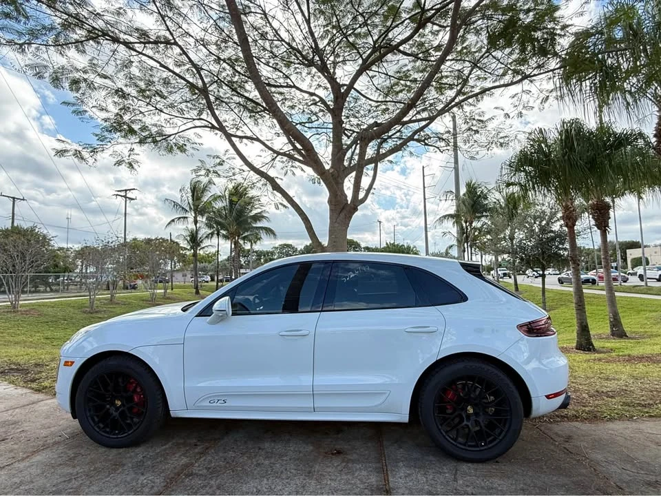 2017 Porsche Macan GTS - Image 6 of 15