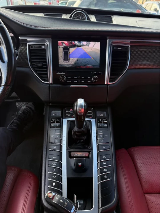2017 Porsche Macan GTS - Image 18 of 20