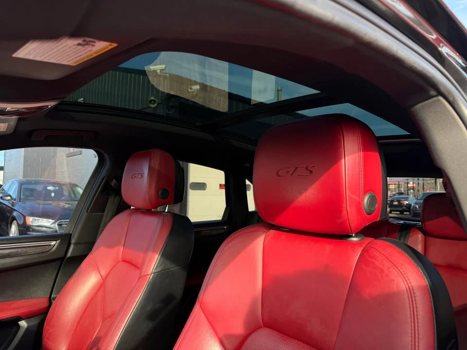 2017 Porsche Macan GTS - Image 15 of 20