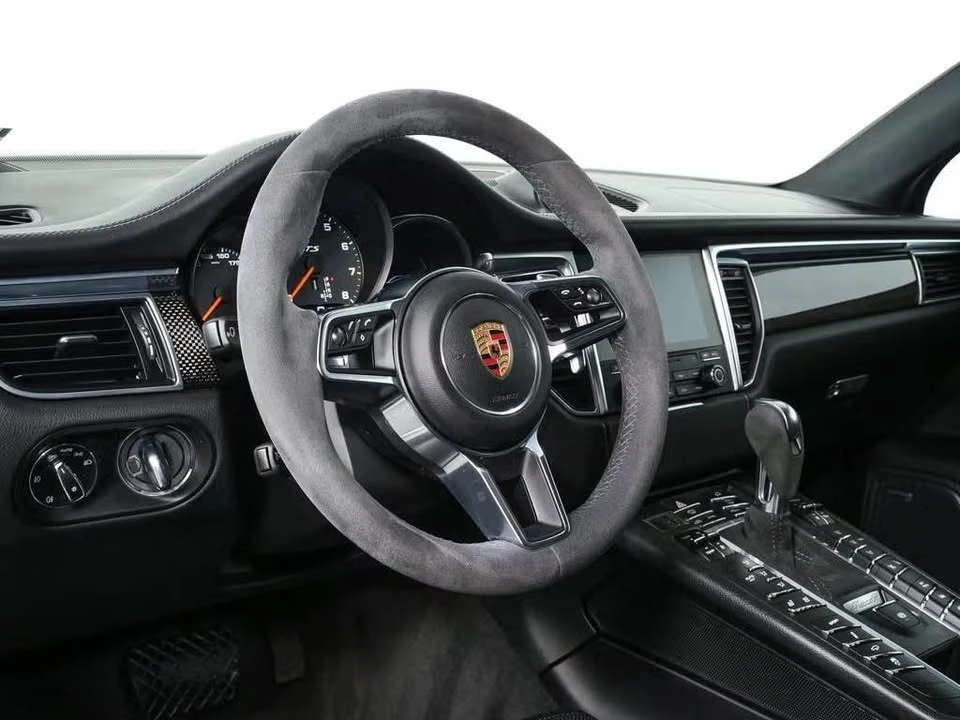 2017 Porsche Macan GTS - Image 3 of 11