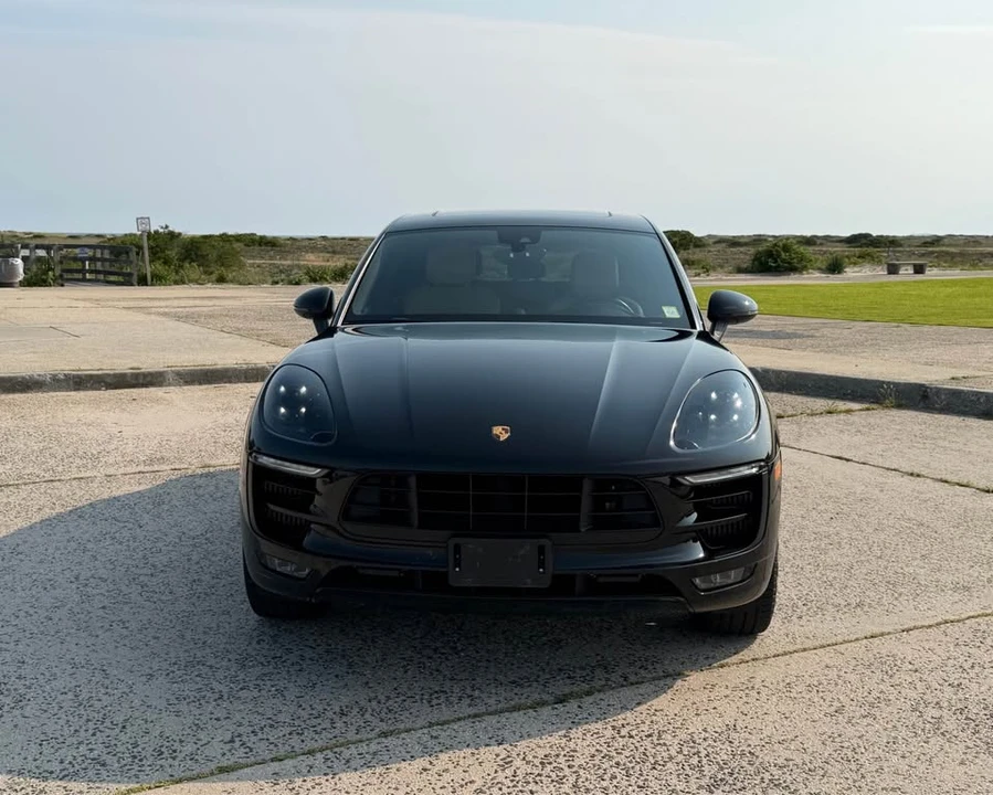 2017 Porsche Macan GTS - Image 3 of 19