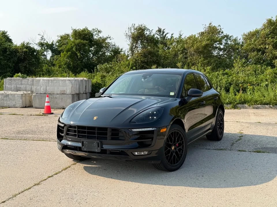 2017 Porsche Macan GTS - Image 4 of 19