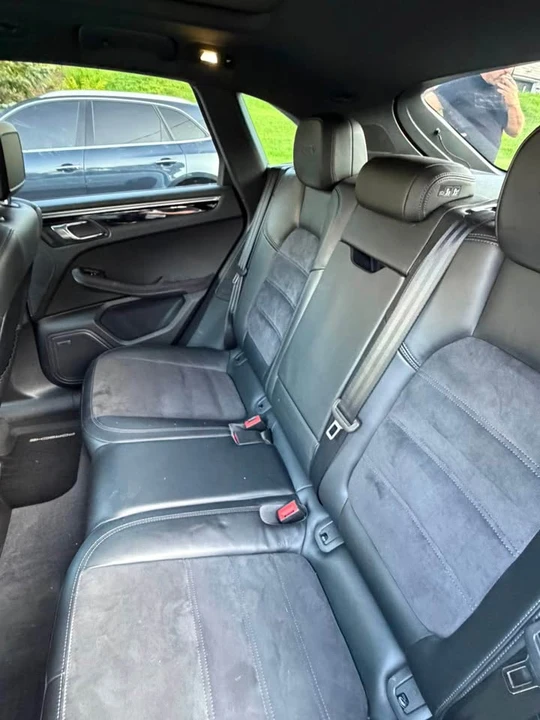 2017 Porsche Macan GTS - Image 7 of 8