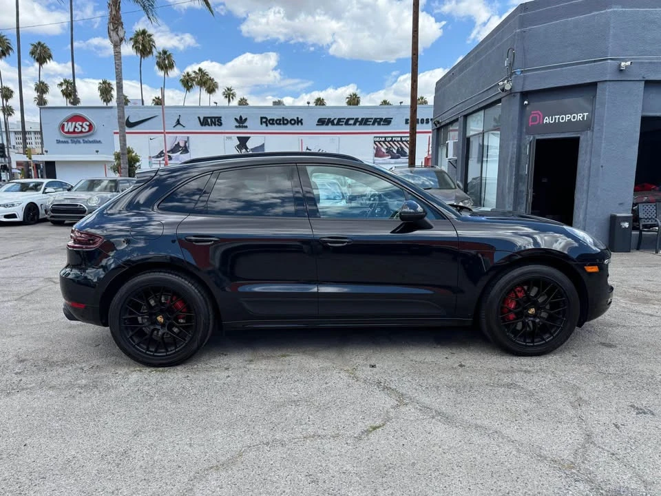 2017 Porsche Macan GTS - Image 4 of 20