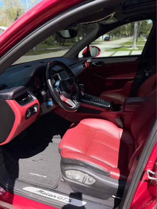 2017 Porsche Macan GTS - Image 8 of 16